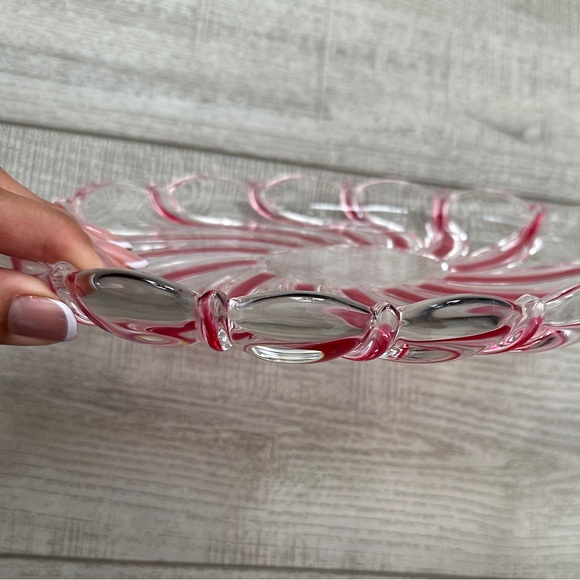 Mikasa Vintage Oval Peppermint Red Swirl Glass Dish - Picture 4 of 13